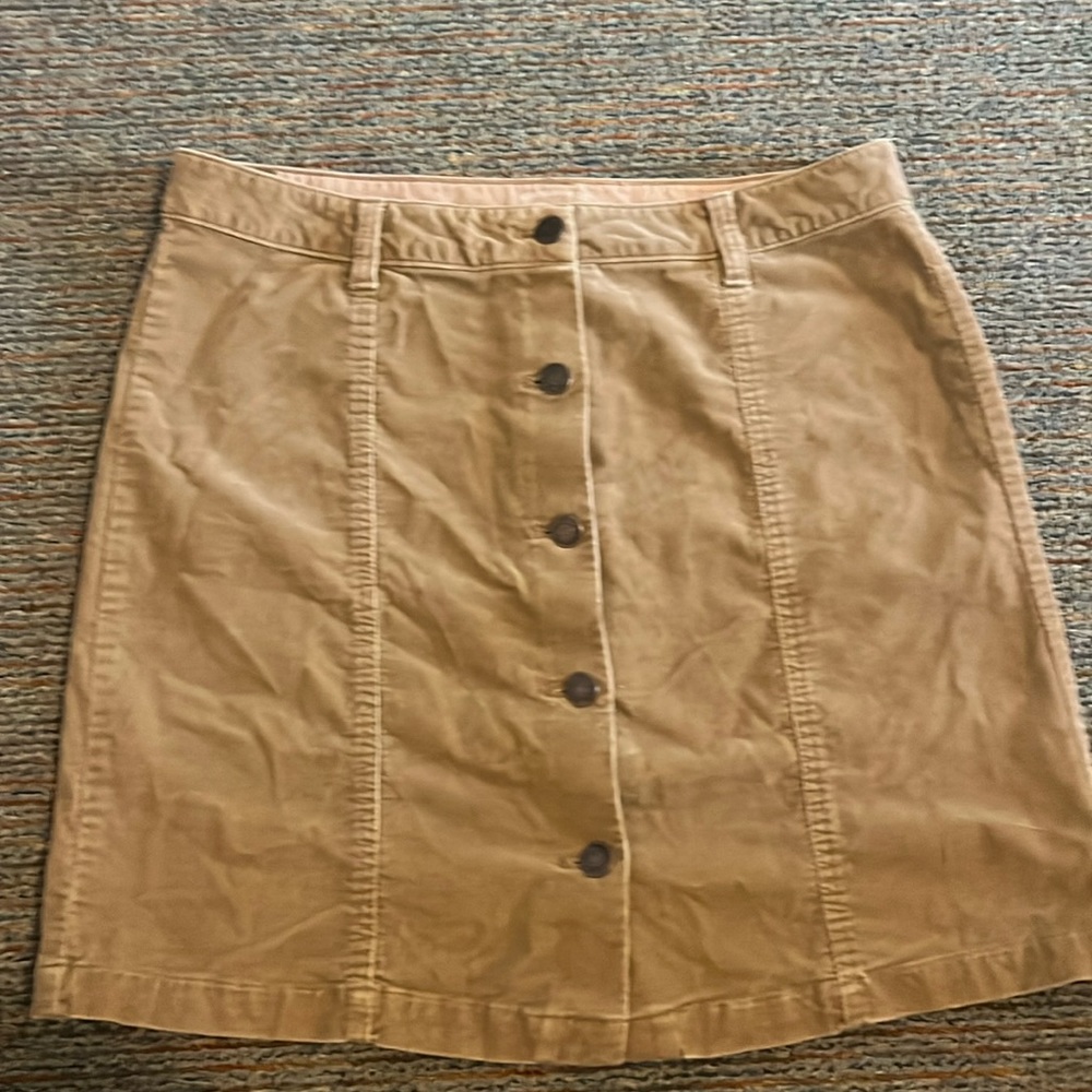 Bass Corduroy skirt.